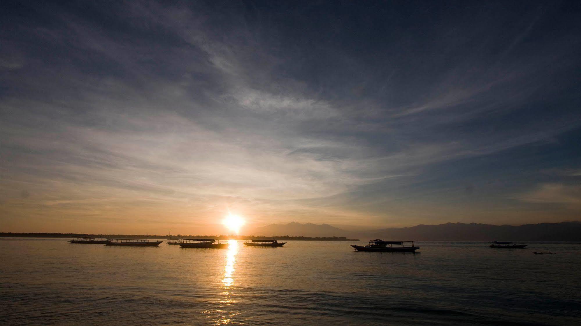 Gili Inn Гили Траванган Экстерьер фото