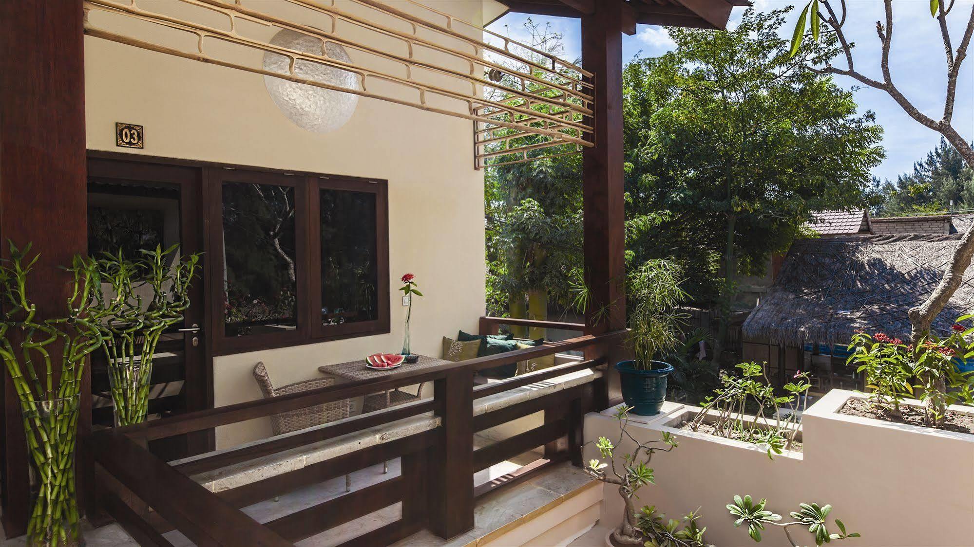 Gili Inn Гили Траванган Экстерьер фото